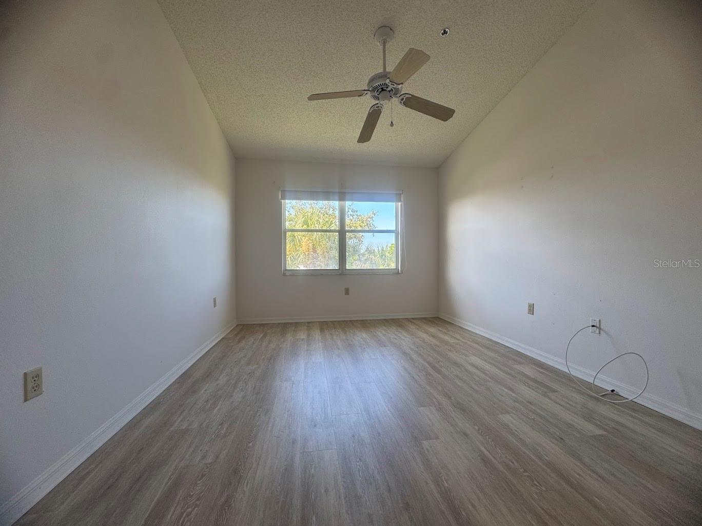 Image 12 of 20 For 7301 29th Avenue Drive W 310