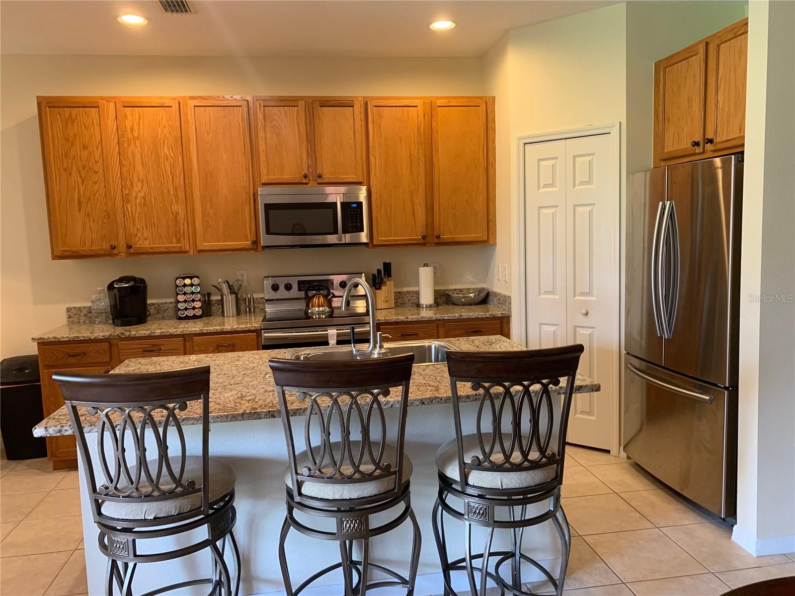 Image 6 of 16 For 4108 Via Piedra Circle