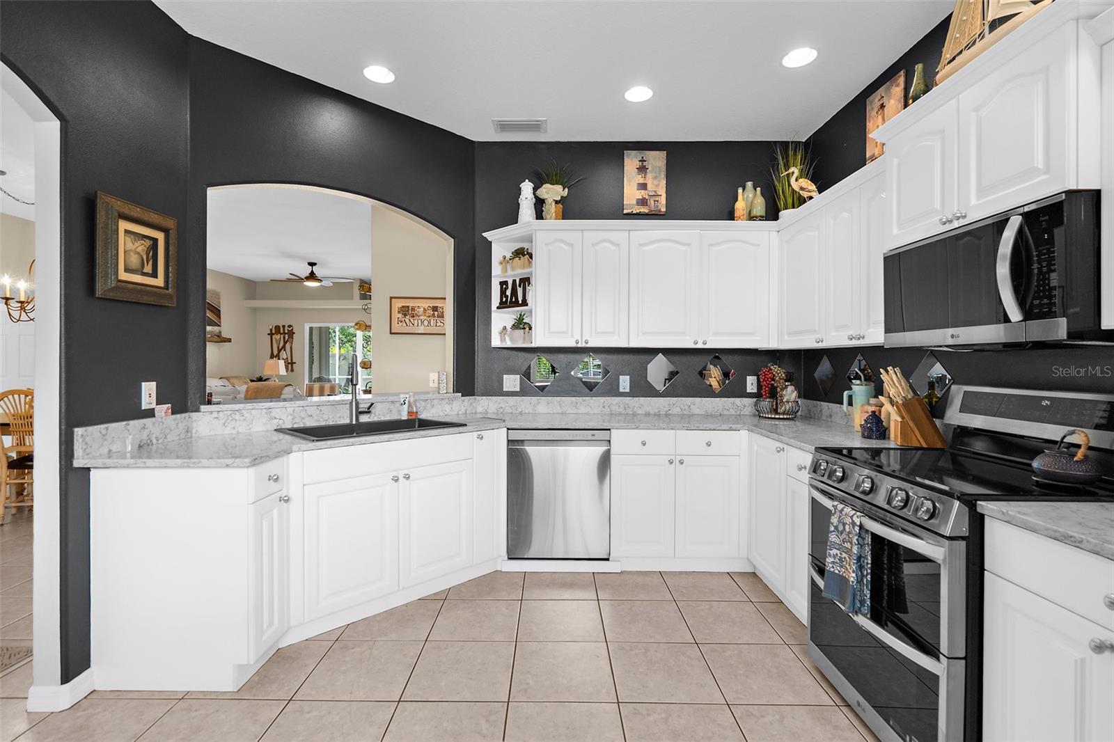 Image 14 of 41 For 5301 Colony Meadows Lane