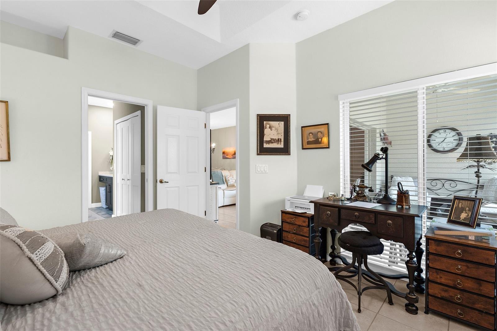 Image 24 of 41 For 5301 Colony Meadows Lane