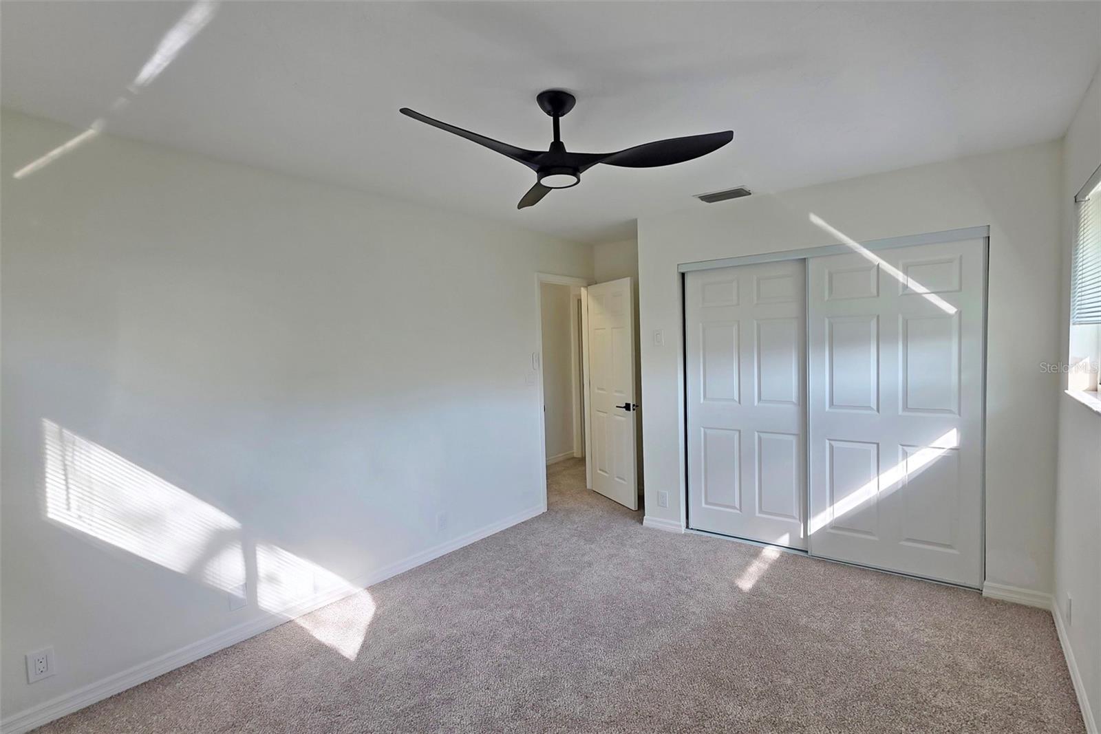 Image 32 of 58 For 4074 Redbird Circle