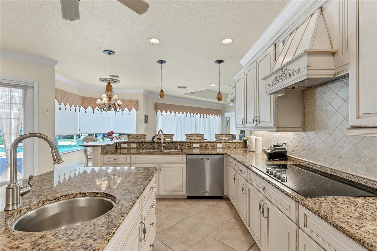 Image 10 of 36 For 1255 Sorrento Woods Boulevard
