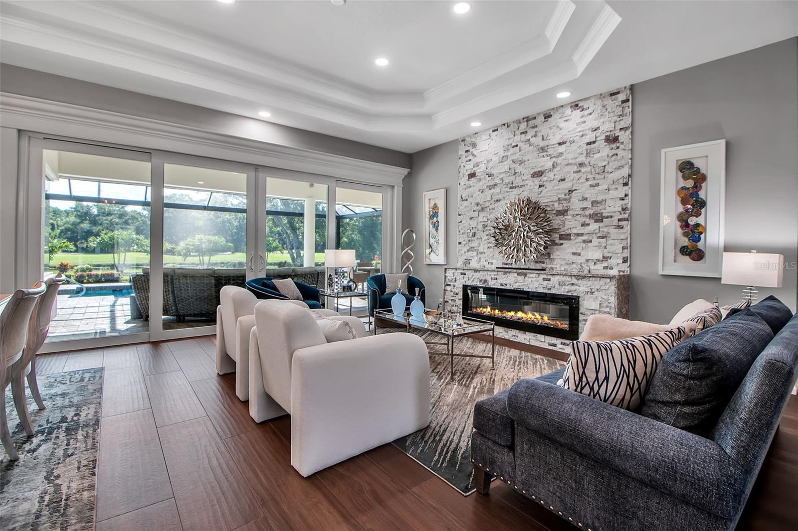 Image 14 of 100 For 462 Macewen Drive