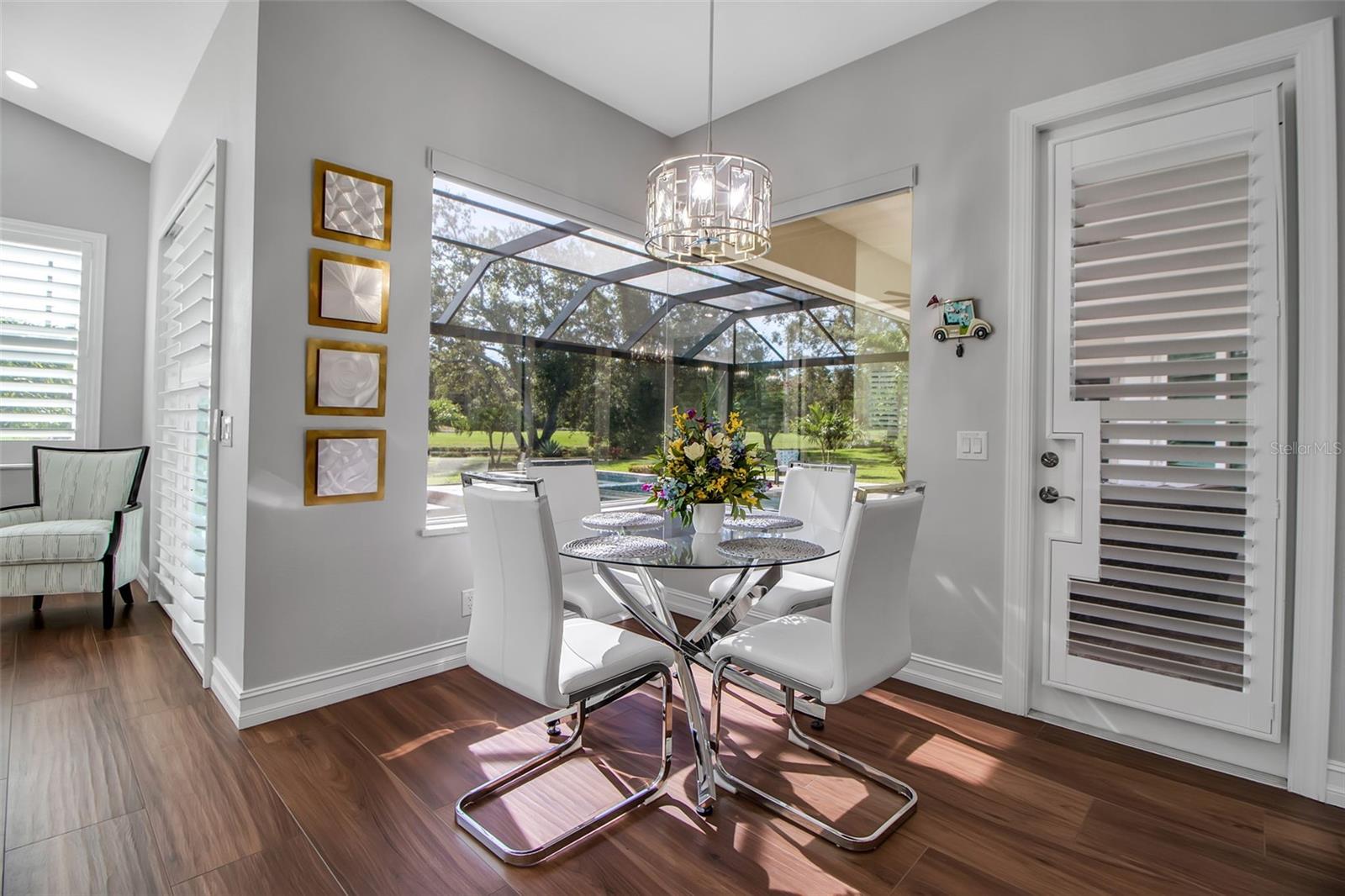 Image 34 of 100 For 462 Macewen Drive