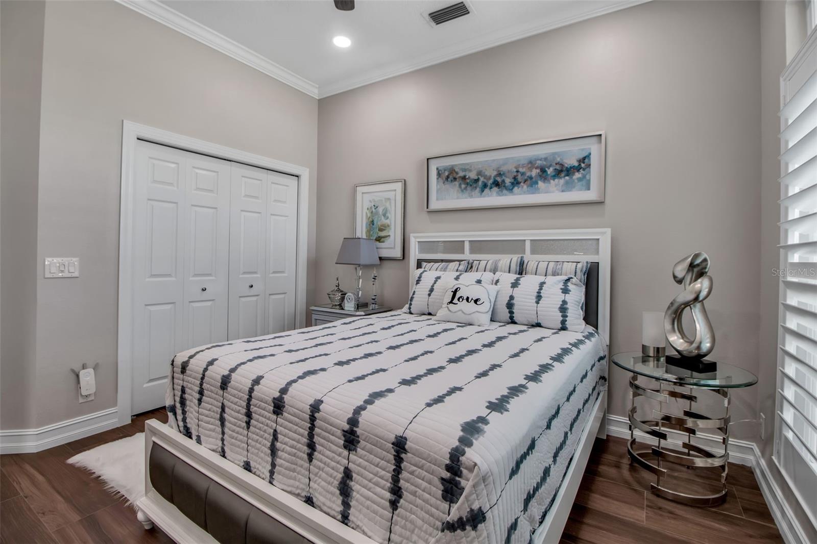 Image 48 of 100 For 462 Macewen Drive