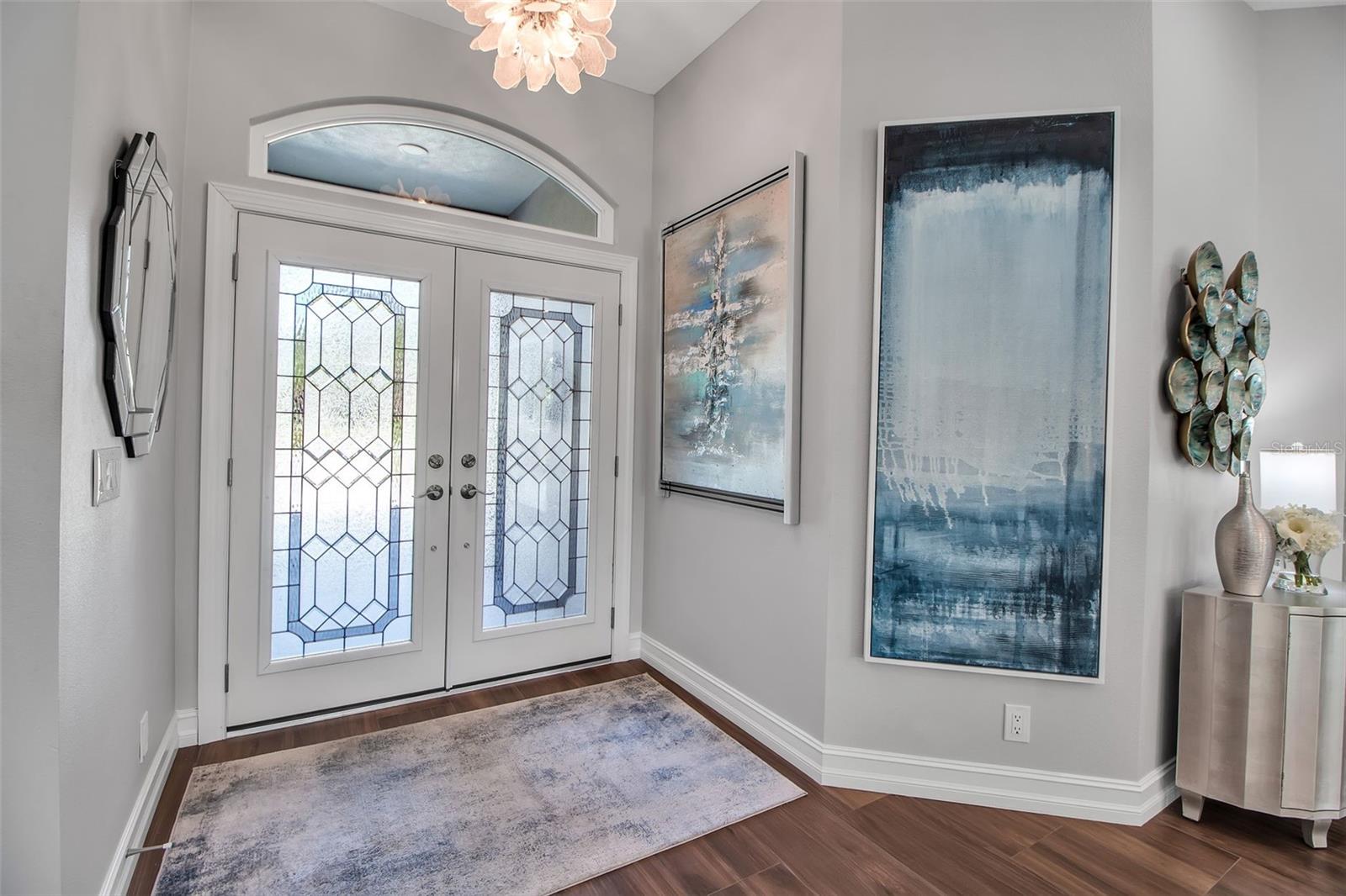 Image 6 of 100 For 462 Macewen Drive