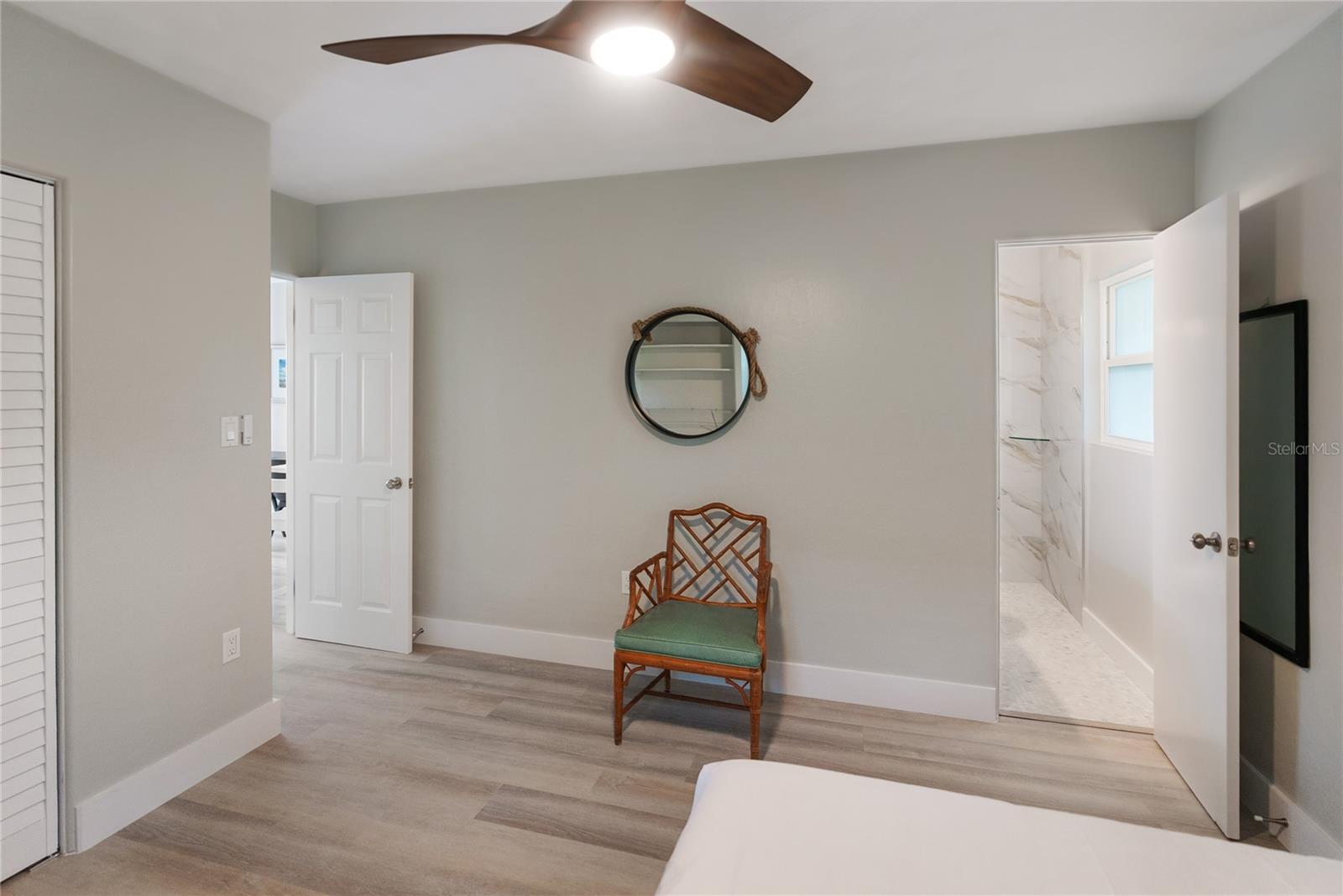 Image 23 of 44 For 974 Tennessee Lane