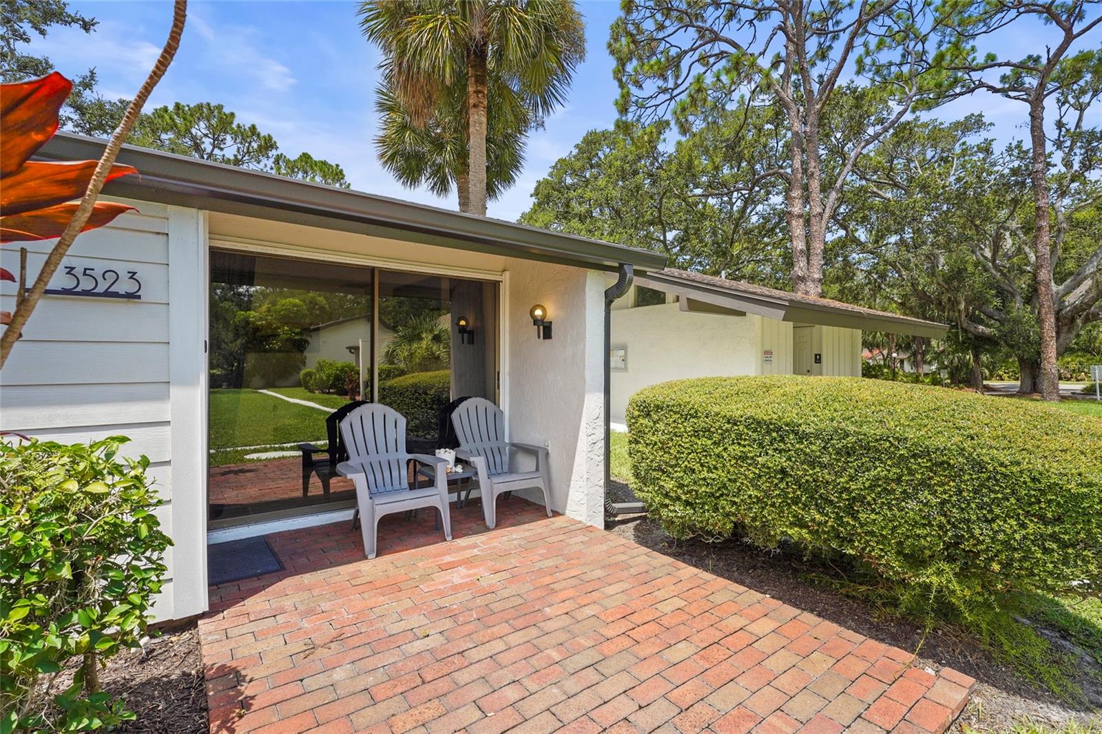 Image 13 of 60 For 3523 Longmeadow  12