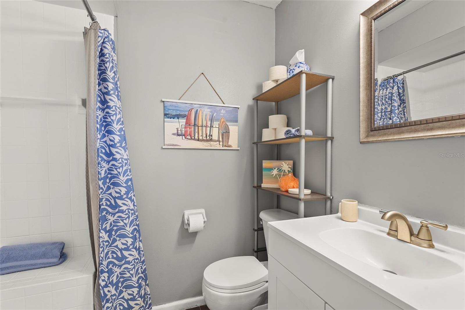 Image 7 of 60 For 3523 Longmeadow  12