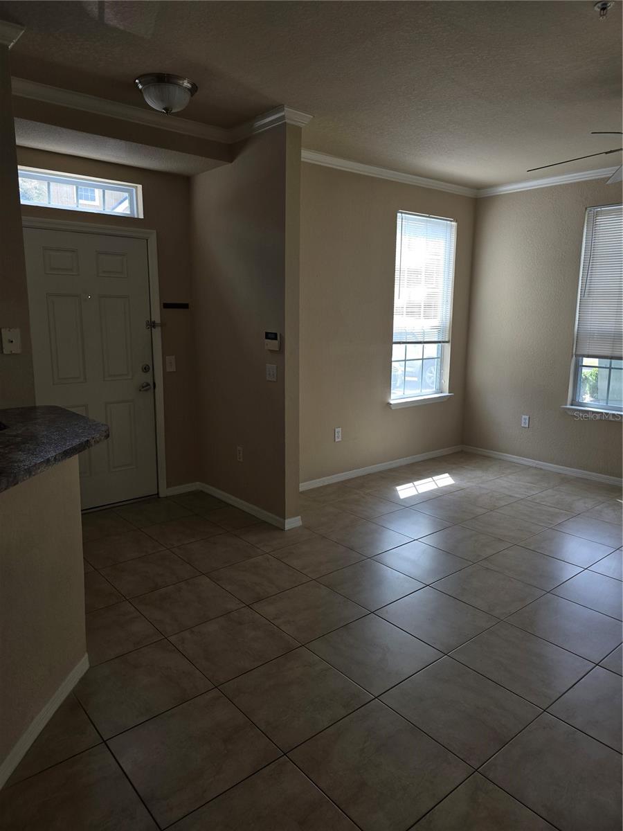 Image 16 of 16 For 5531 Rosehill Road 101