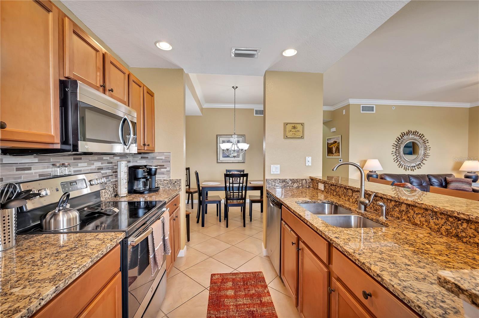 Image 13 of 32 For 7019 River Hammock Drive 202