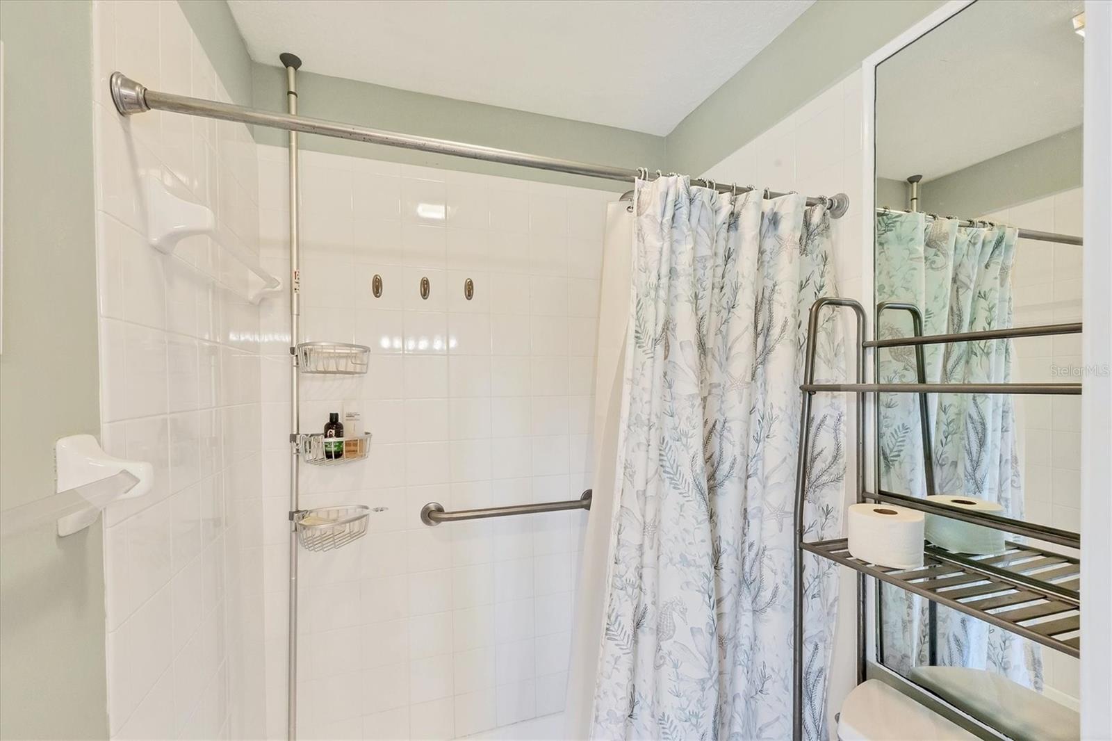 Image 16 of 47 For 8390 Wingate Drive 520