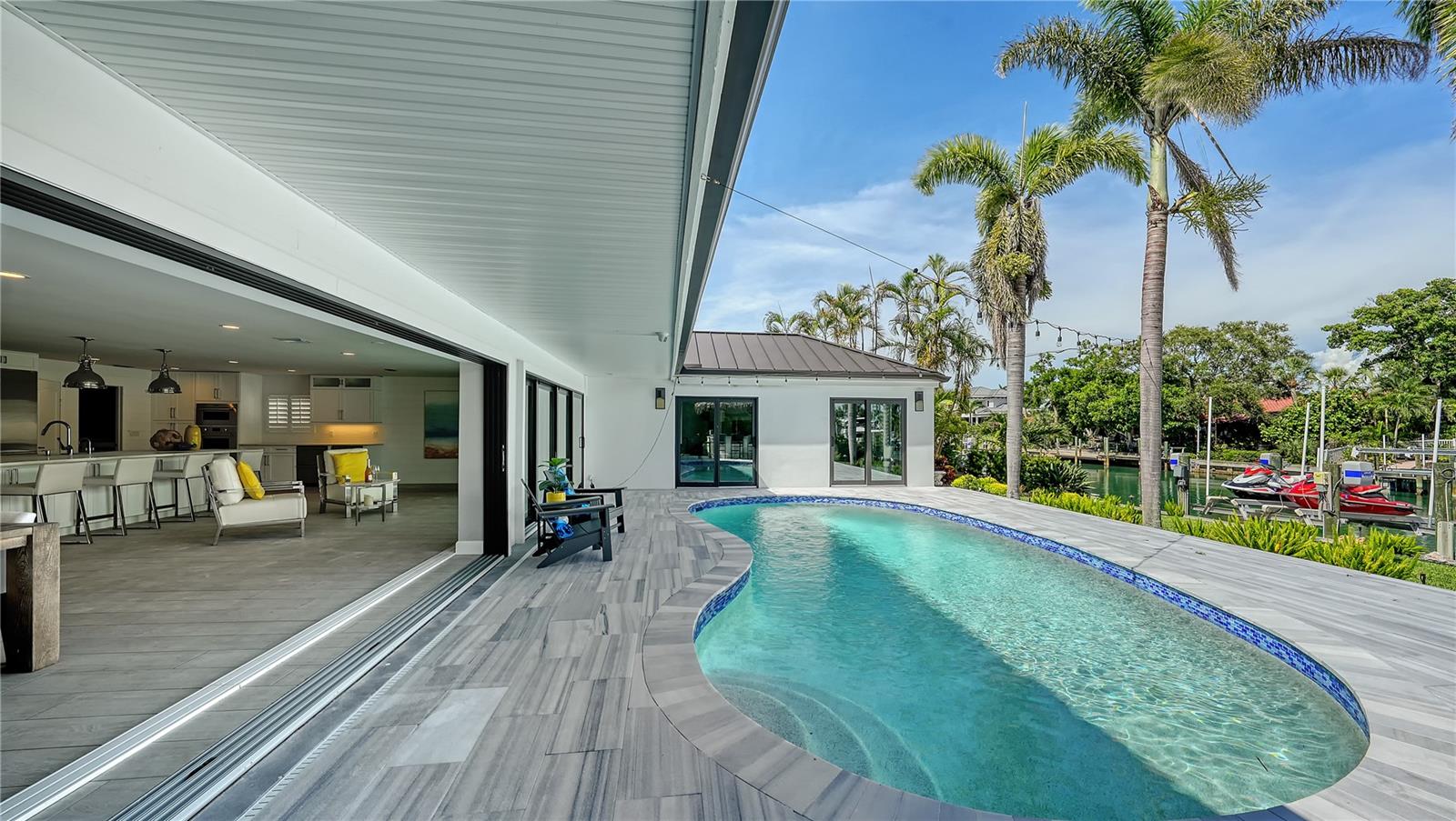 Image 13 of 50 For 659 Owl Drive