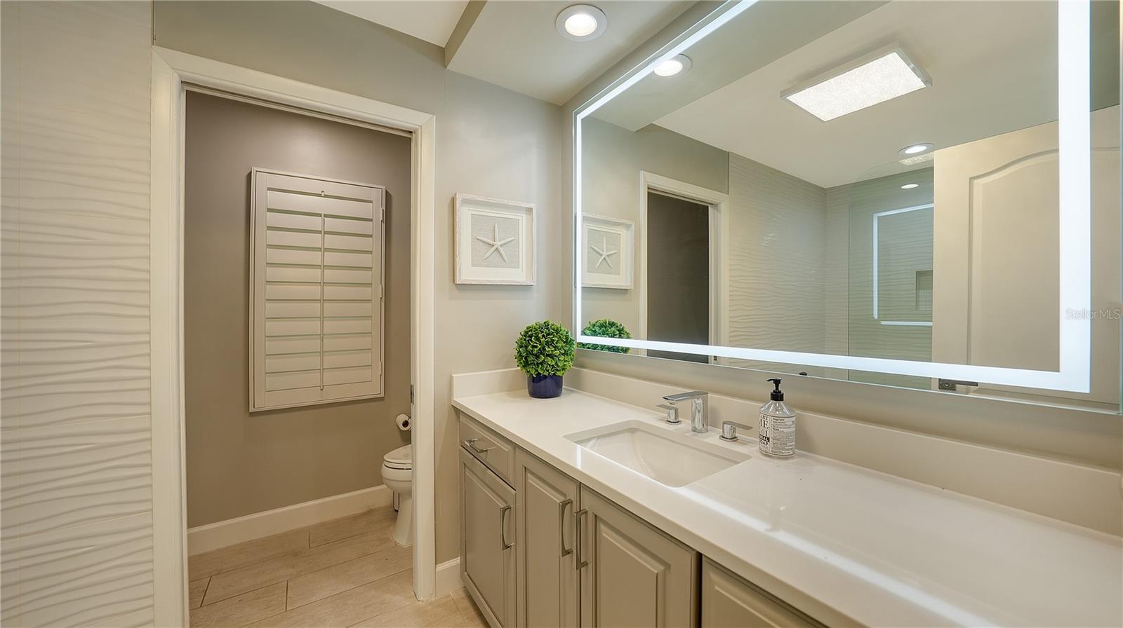 Image 31 of 50 For 659 Owl Drive