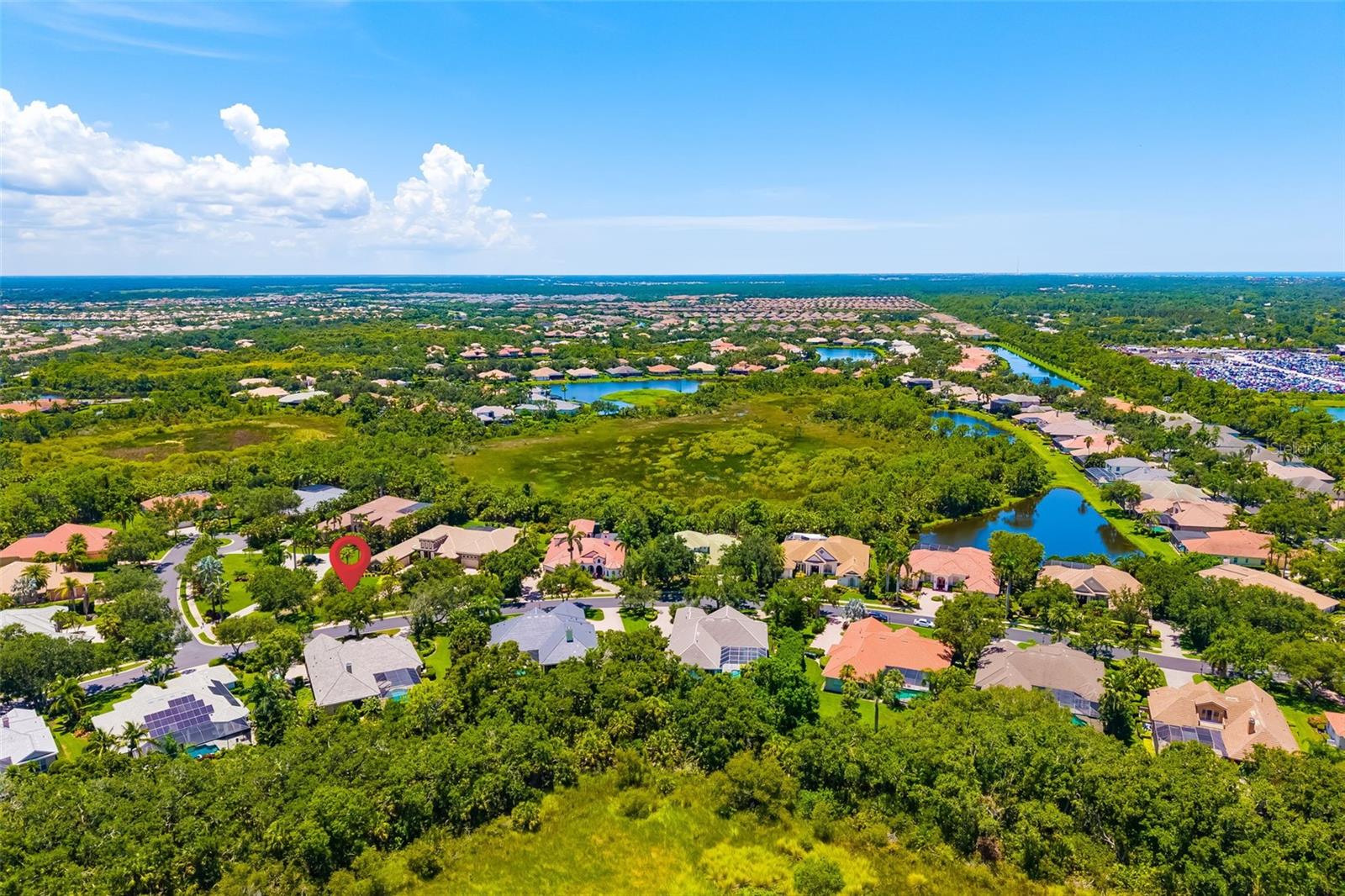 Image 17 of 71 For 8844 Bloomfield Boulevard