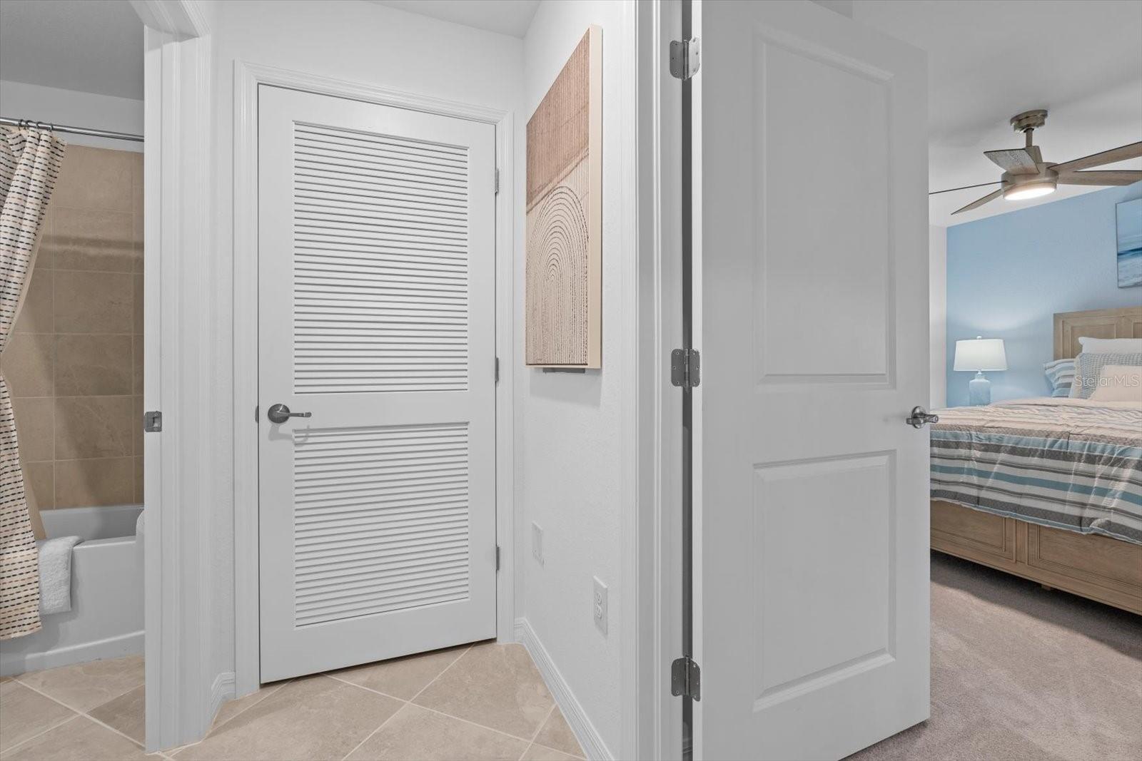 Image 24 of 62 For 12470 Wellen Golf Street 205