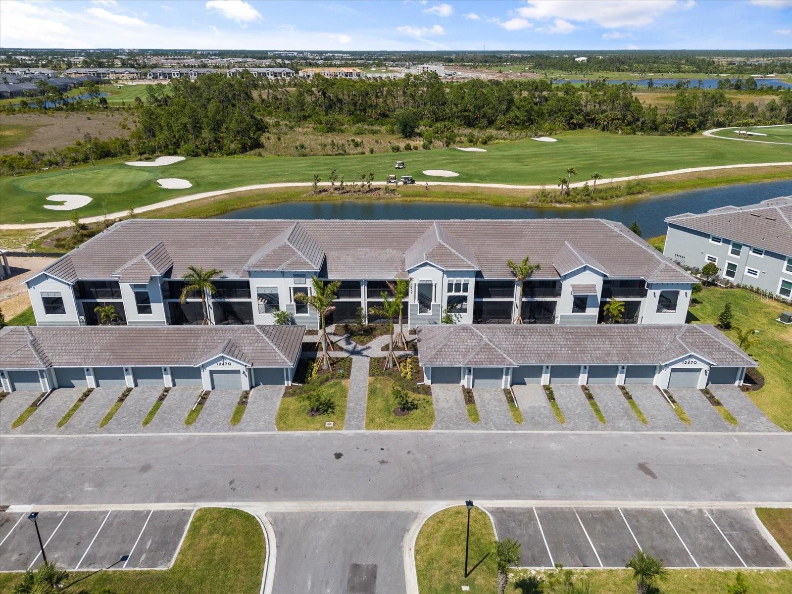 Image 39 of 62 For 12470 Wellen Golf Street 205