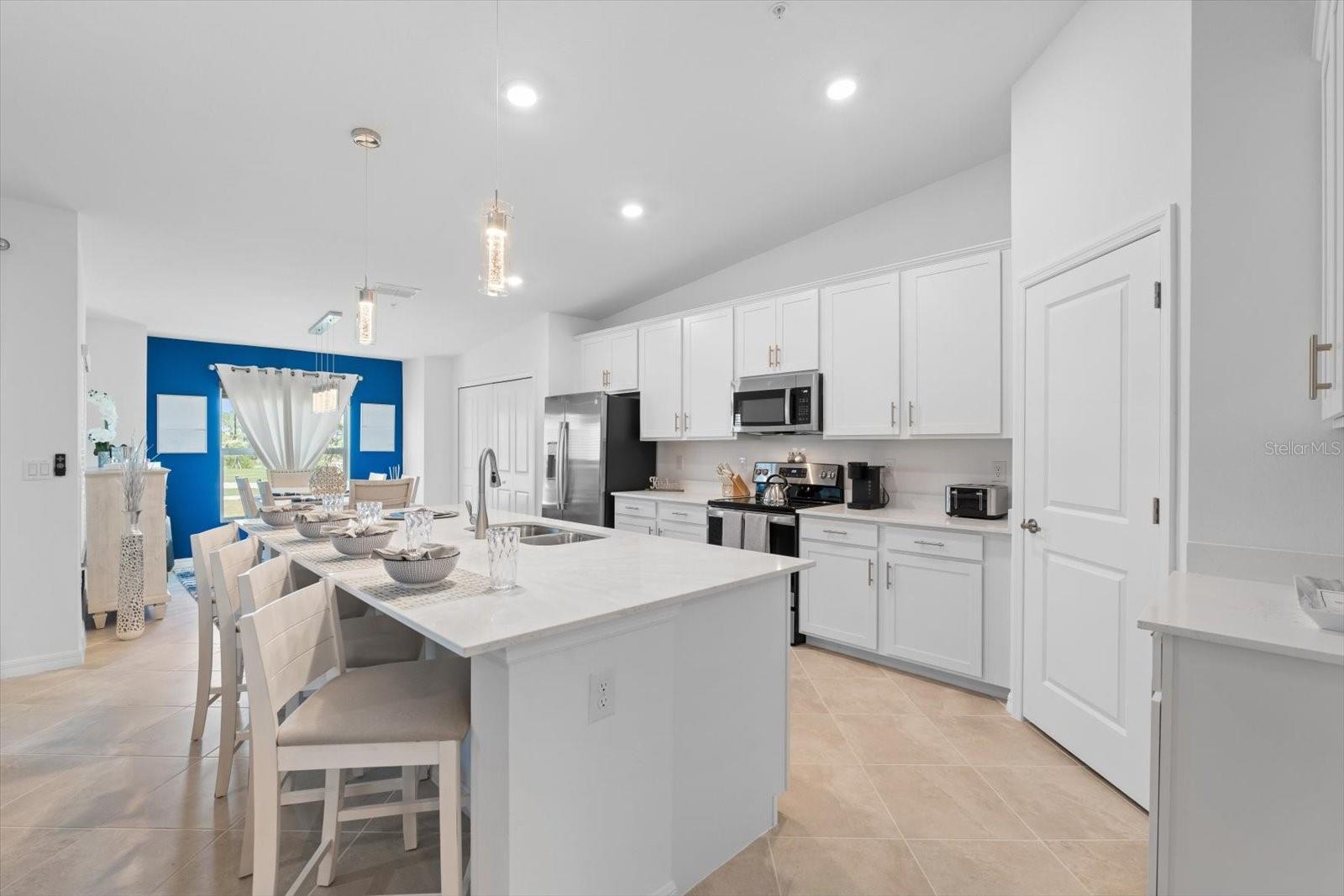 Image 8 of 62 For 12470 Wellen Golf Street 205