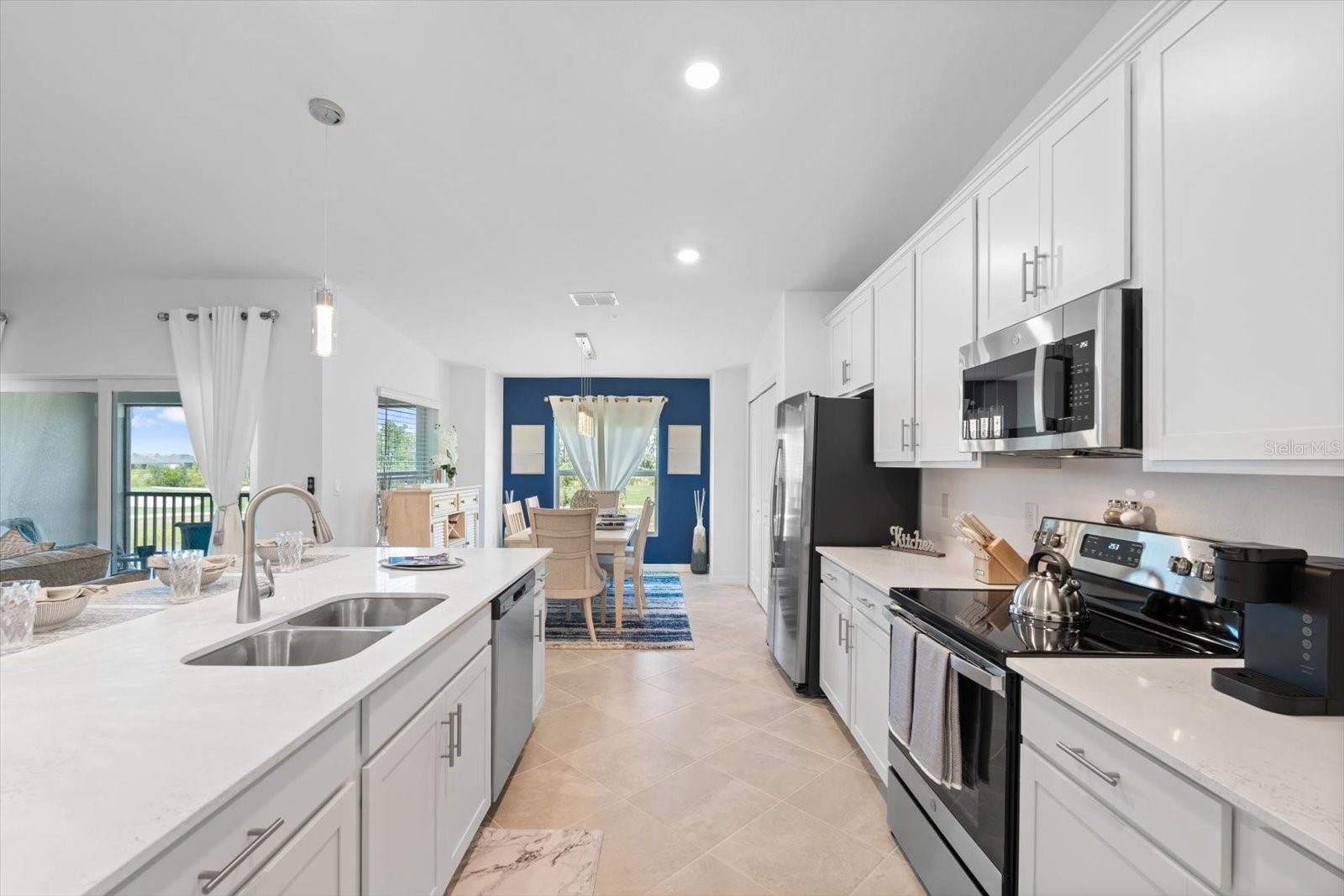 Image 9 of 62 For 12470 Wellen Golf Street 205