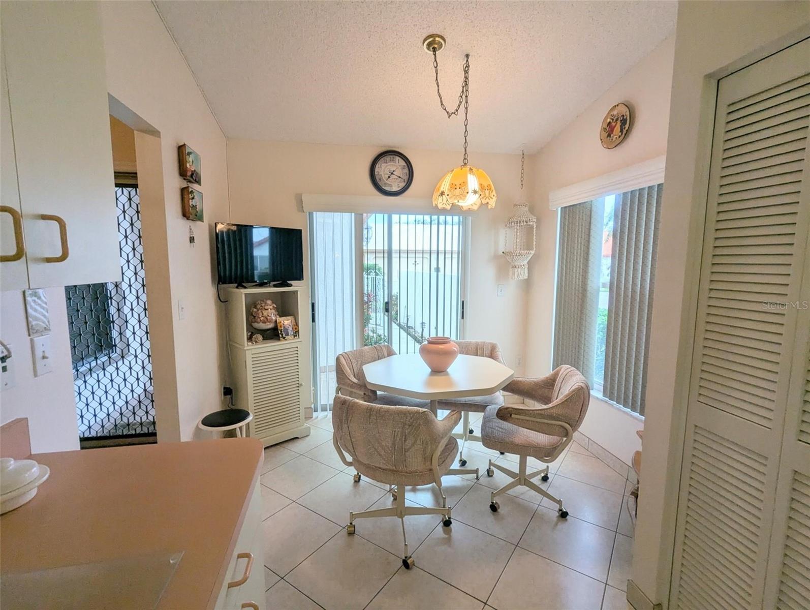 Image 11 of 13 For 4209 Marseilles Avenue 3224