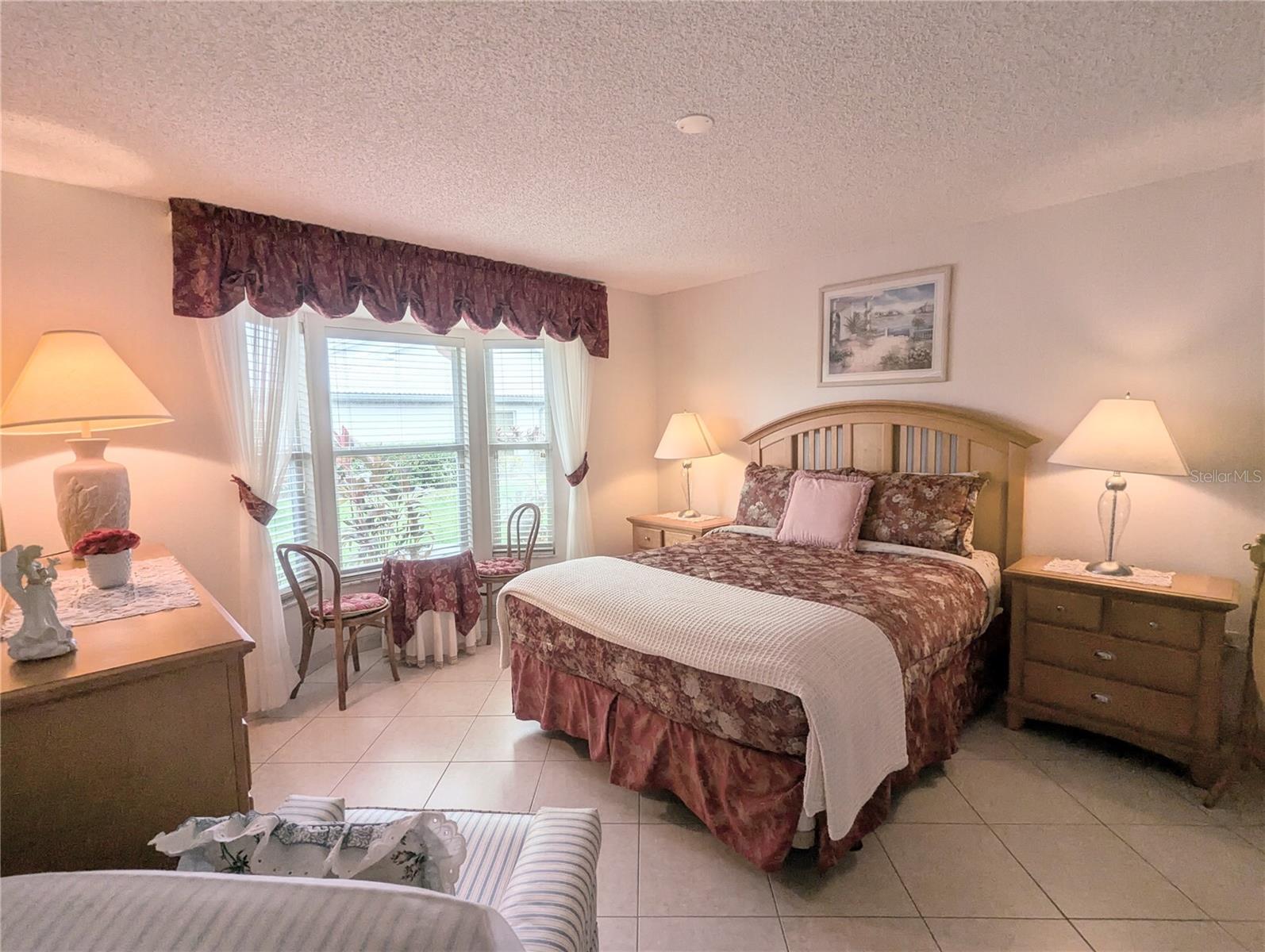 Image 2 of 13 For 4209 Marseilles Avenue 3224