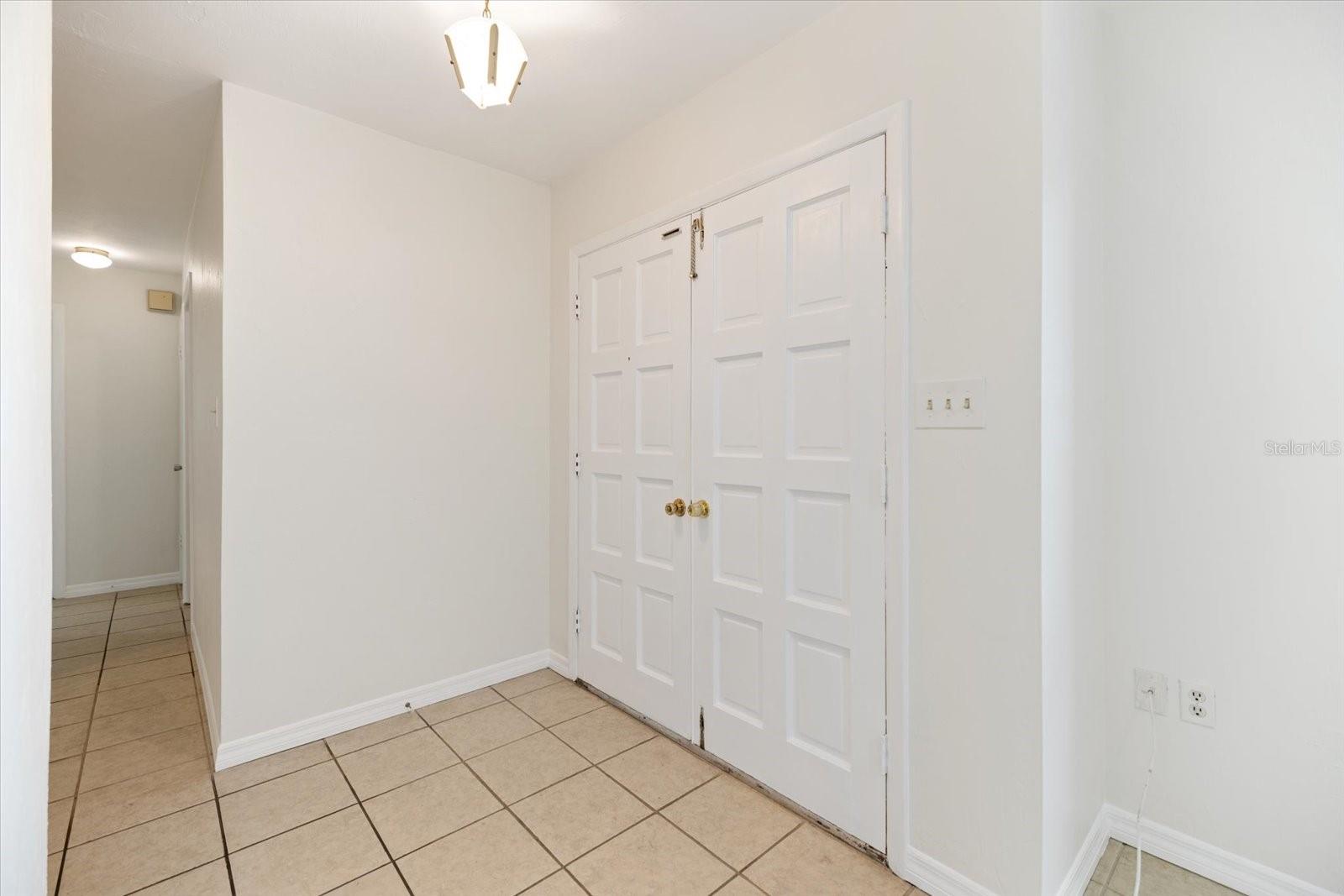 Image 13 of 44 For 2517 Amanda Drive