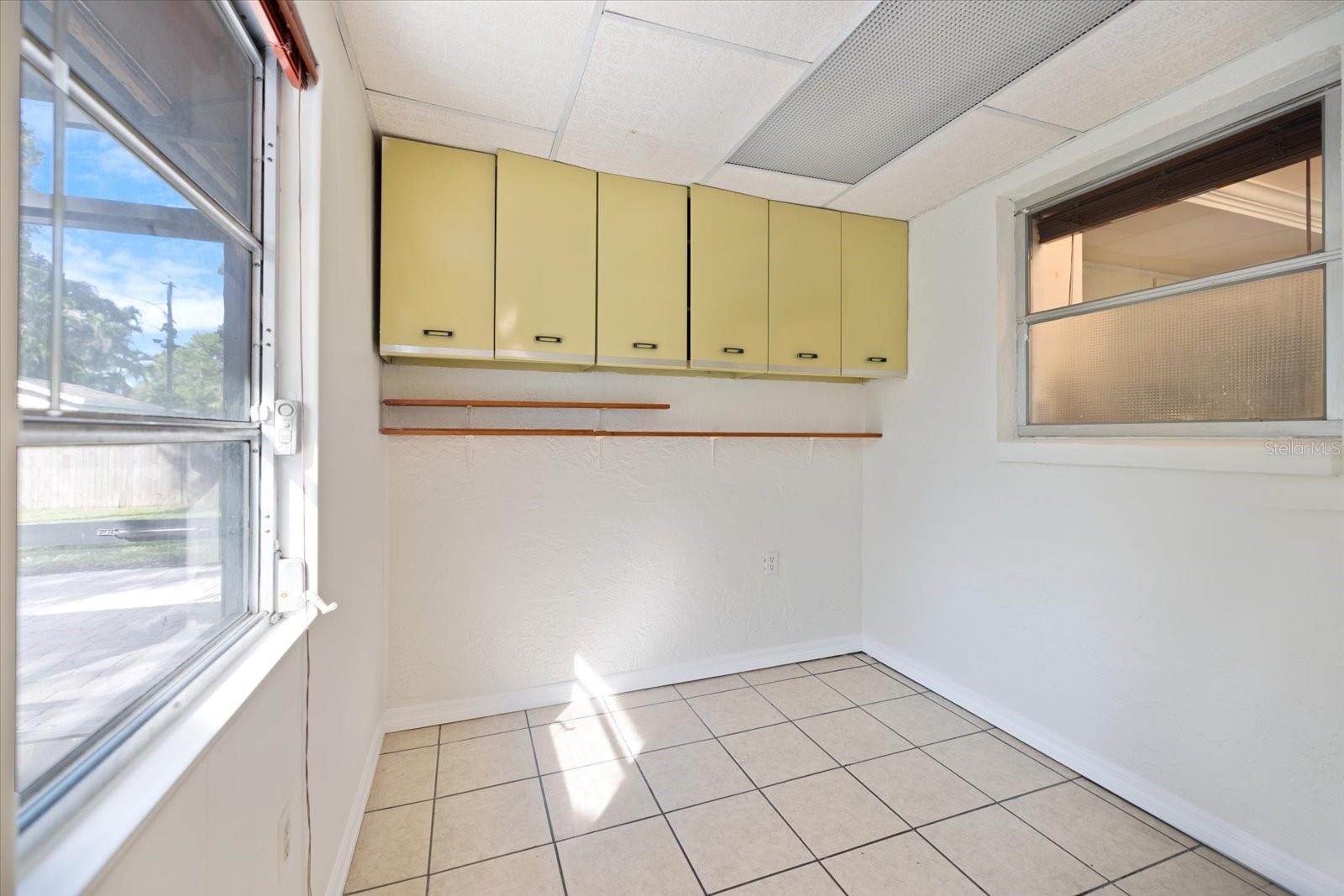 Image 19 of 44 For 2517 Amanda Drive