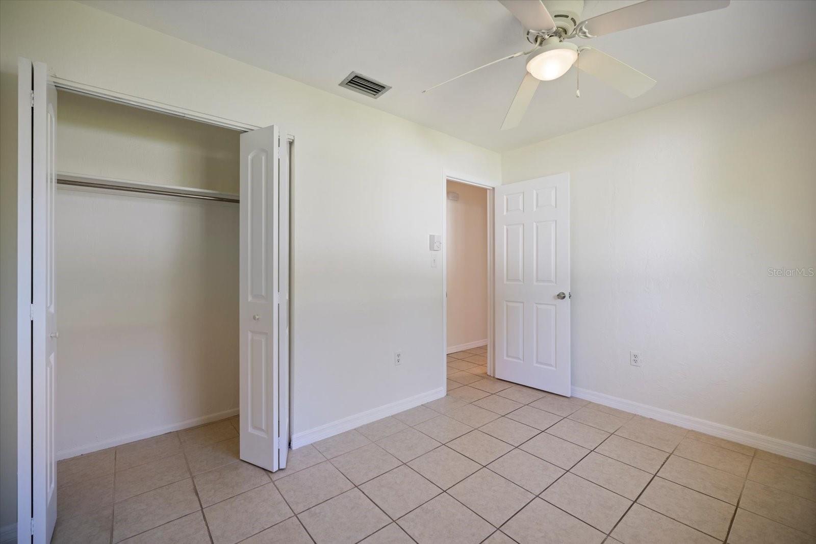Image 32 of 44 For 2517 Amanda Drive