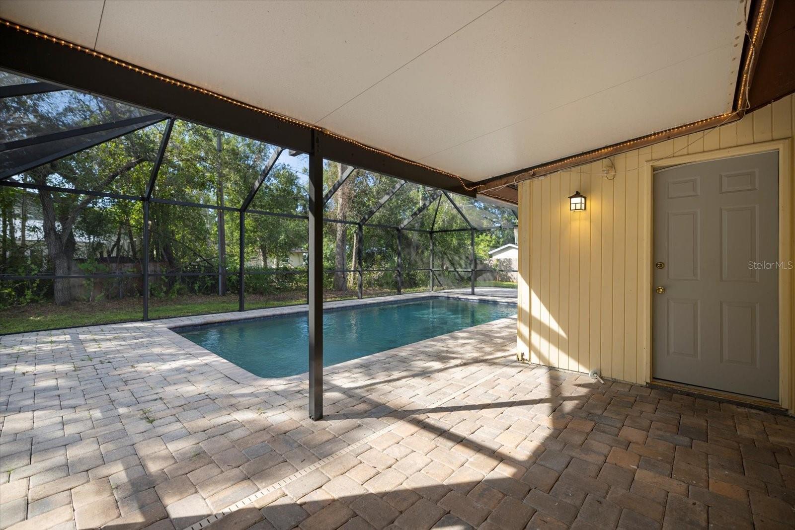 Image 36 of 44 For 2517 Amanda Drive