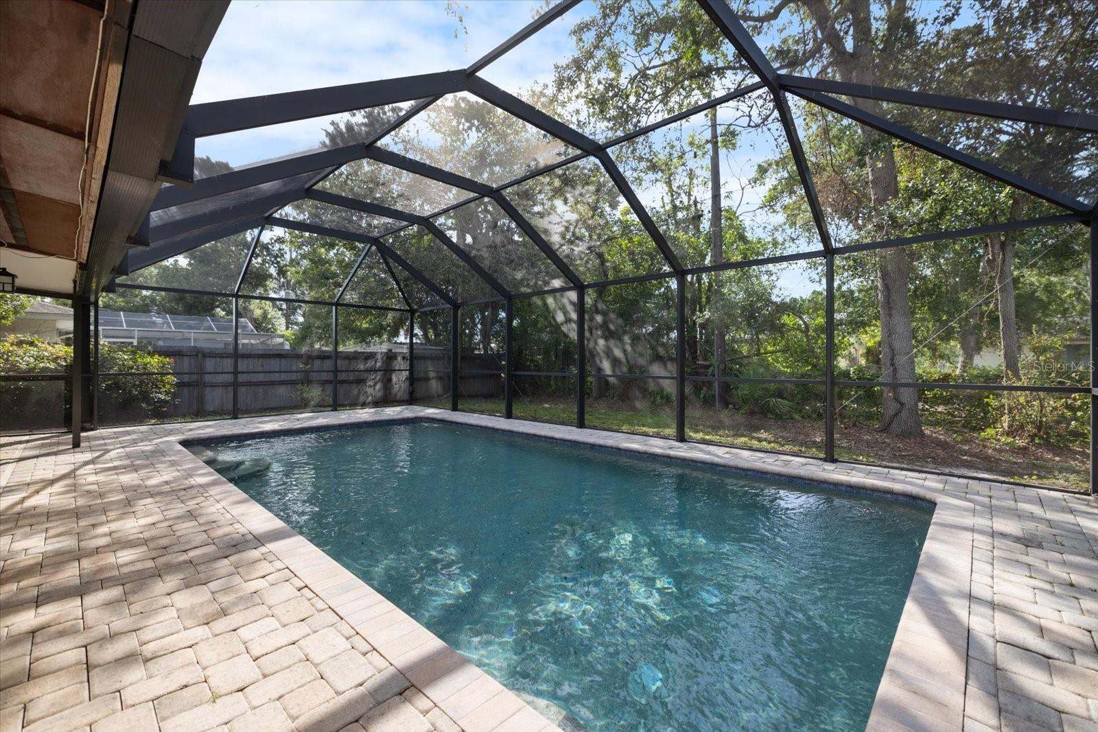 Image 39 of 44 For 2517 Amanda Drive