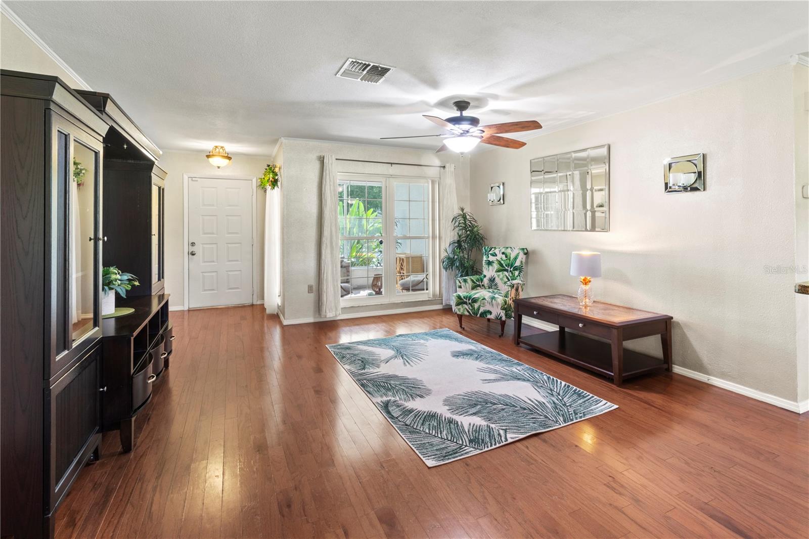 Image 16 of 56 For 8606 Gold Pine Drive