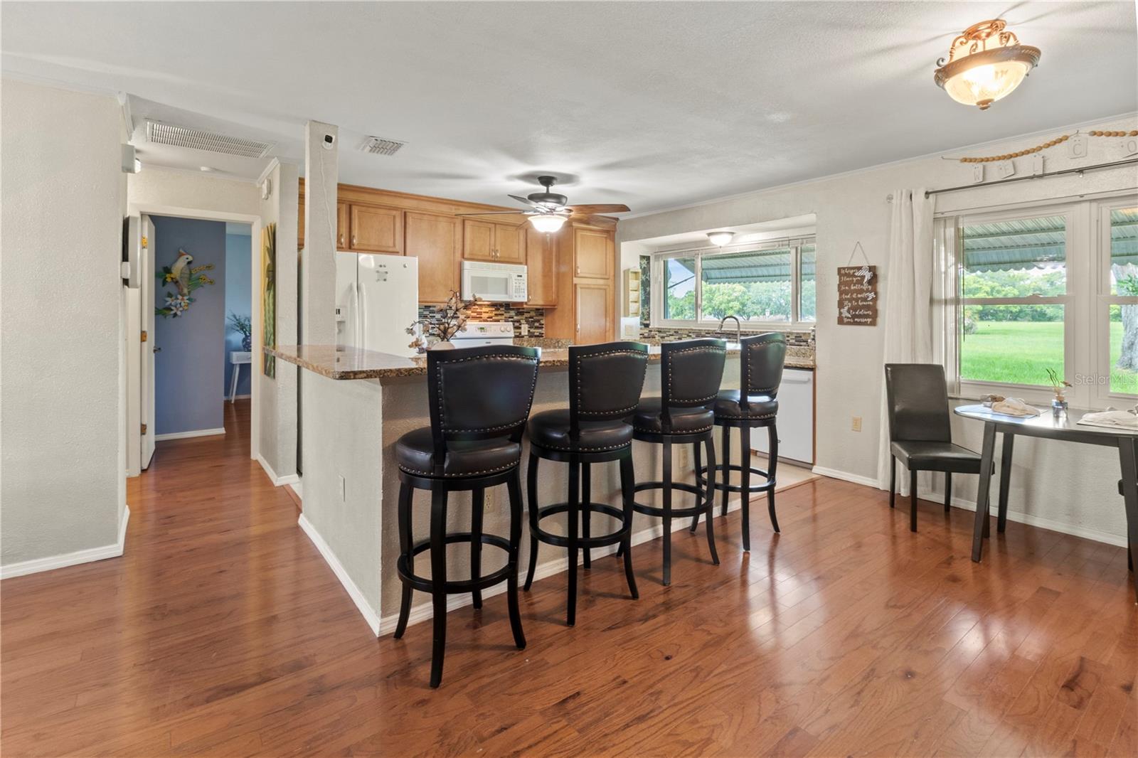 Image 18 of 56 For 8606 Gold Pine Drive