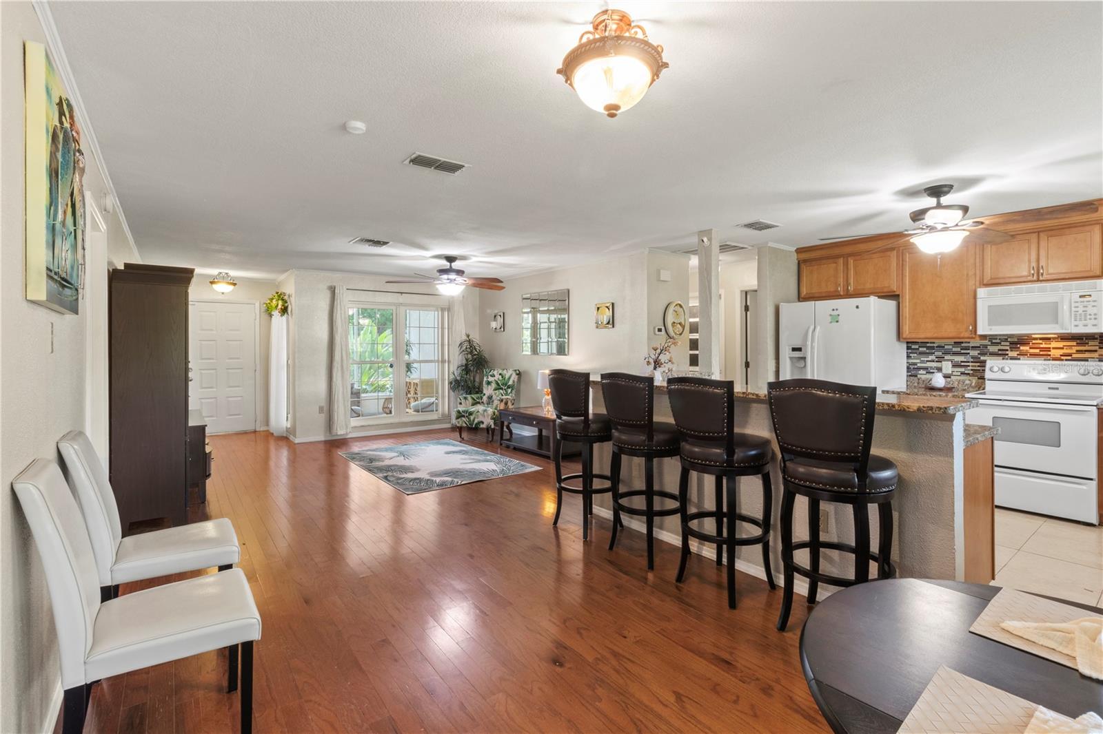 Image 19 of 56 For 8606 Gold Pine Drive