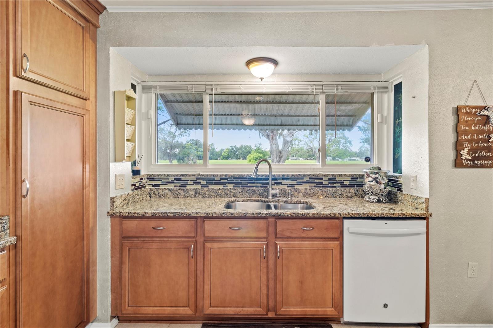 Image 22 of 56 For 8606 Gold Pine Drive