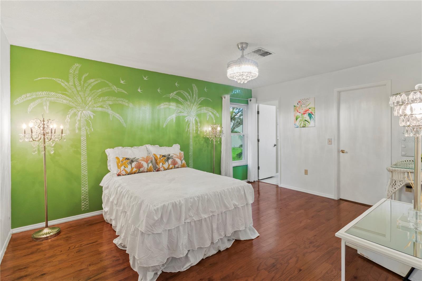 Image 35 of 56 For 8606 Gold Pine Drive