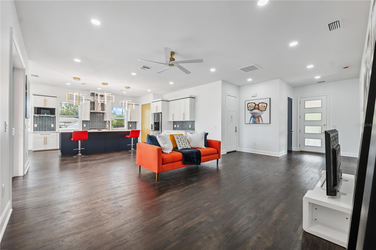 Image 6 of 25 For 8605 Inwood Drive