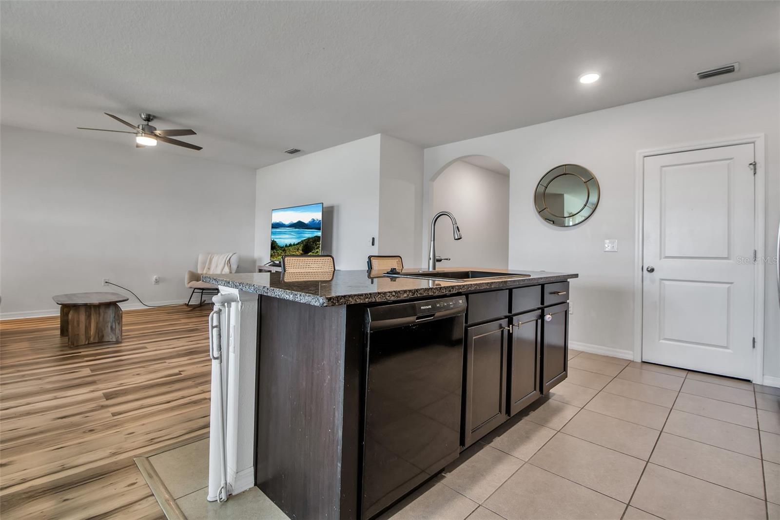Image 11 of 49 For 362 Tierra Verde Way