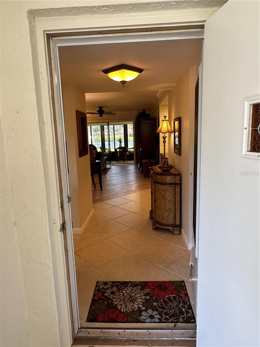 Image 4 of 40 For 760 Avenida Estancia  217