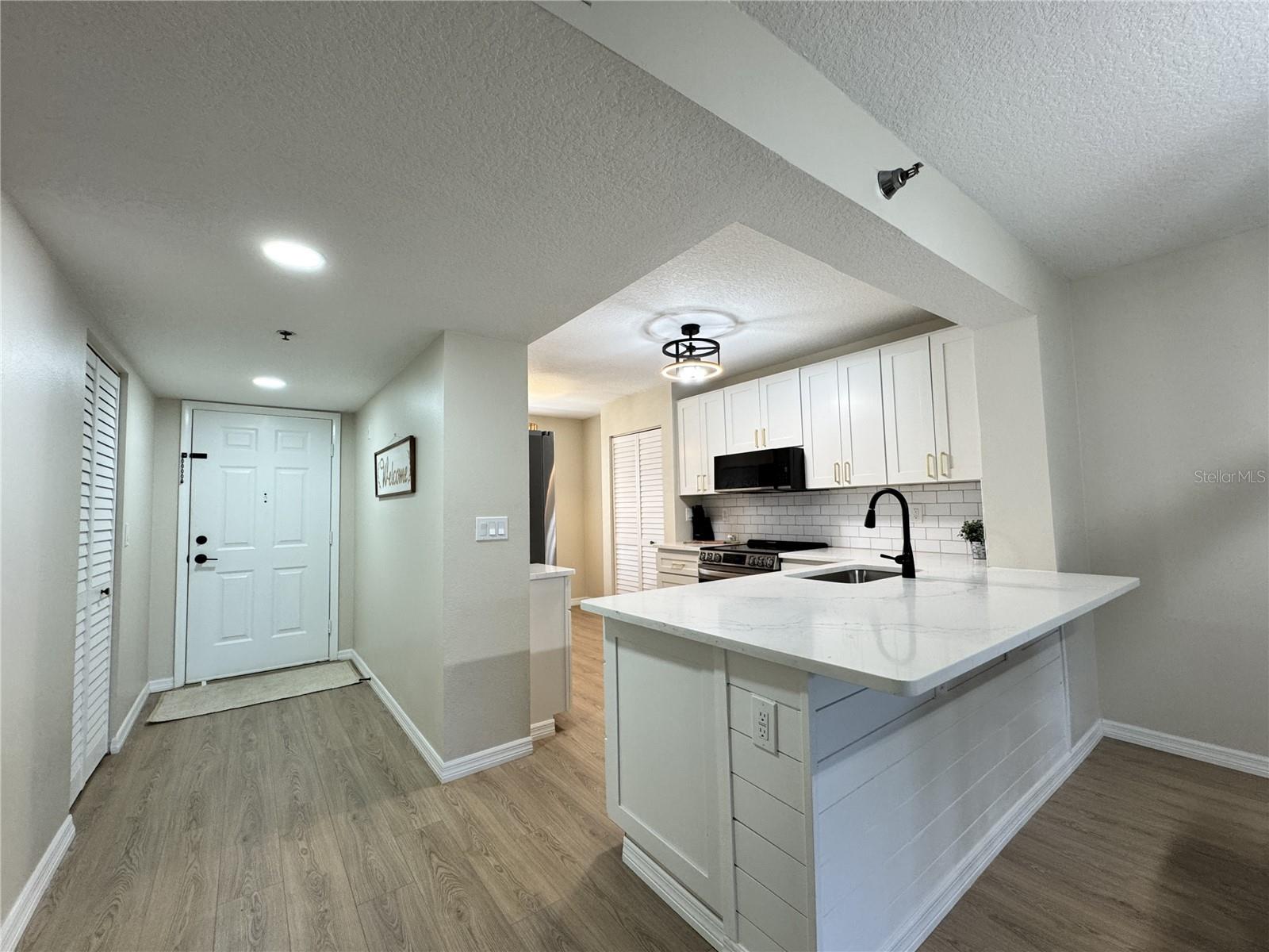 Image 4 of 43 For 4110 Ironwood Circle 104