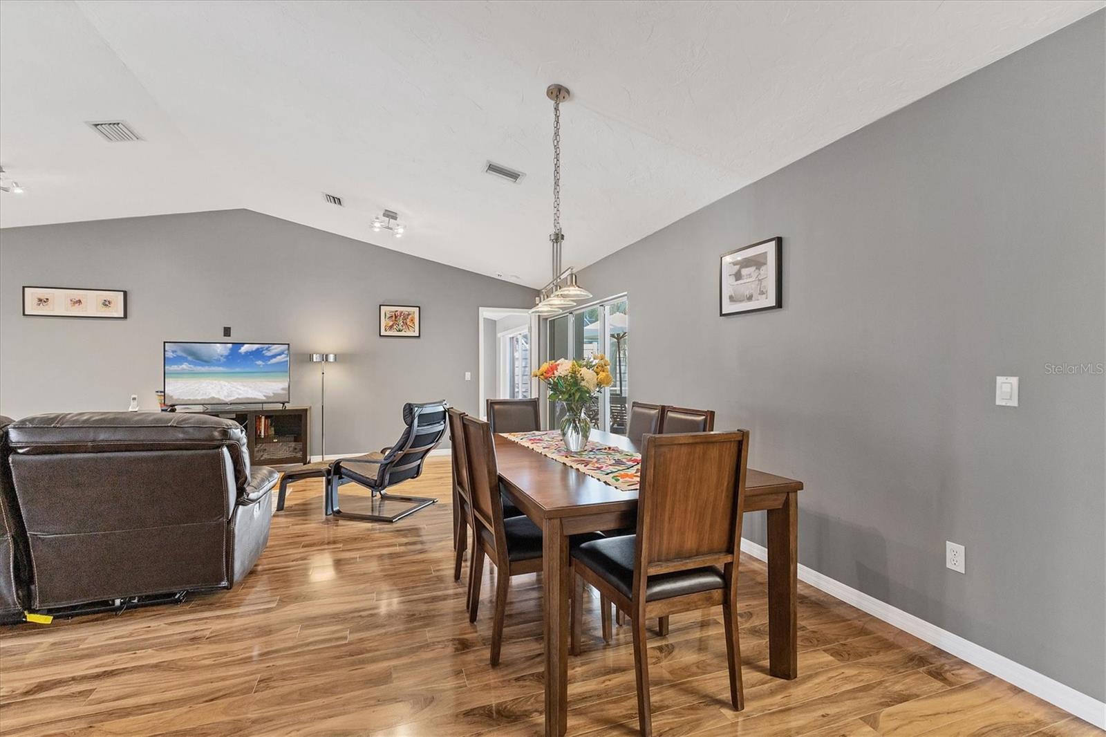 Image 13 of 37 For 4723 61st Avenue Drive W
