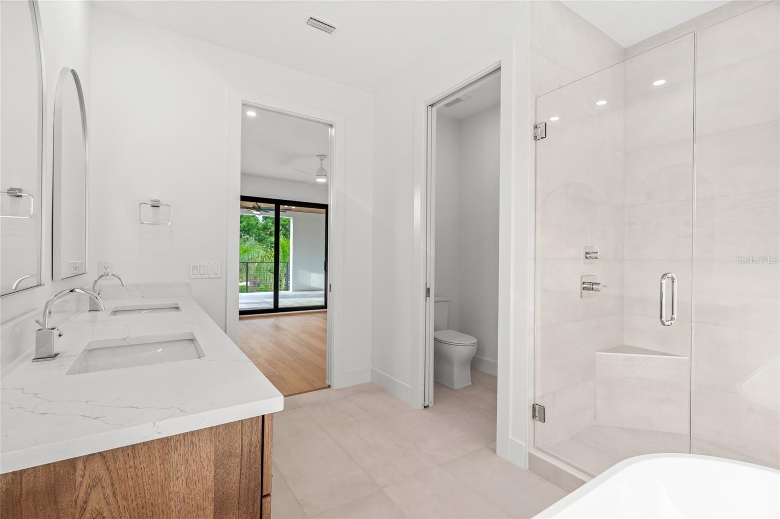 Image 42 of 55 For 2111 Hawthorne Street