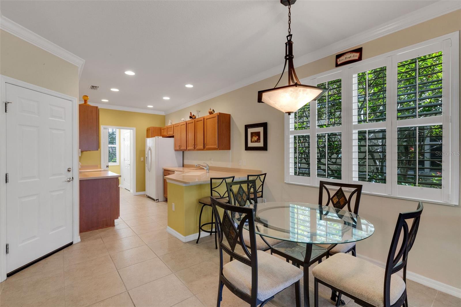 Image 11 of 35 For 3766 82nd Avenue Circle E 106