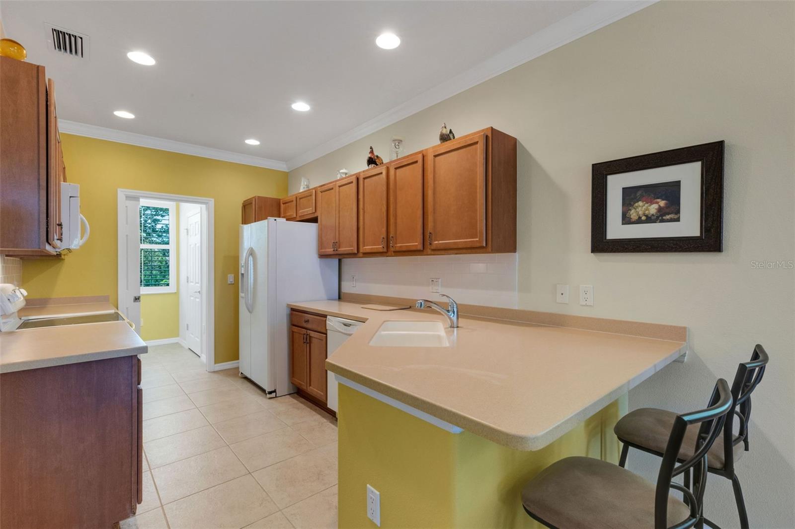 Image 13 of 35 For 3766 82nd Avenue Circle E 106