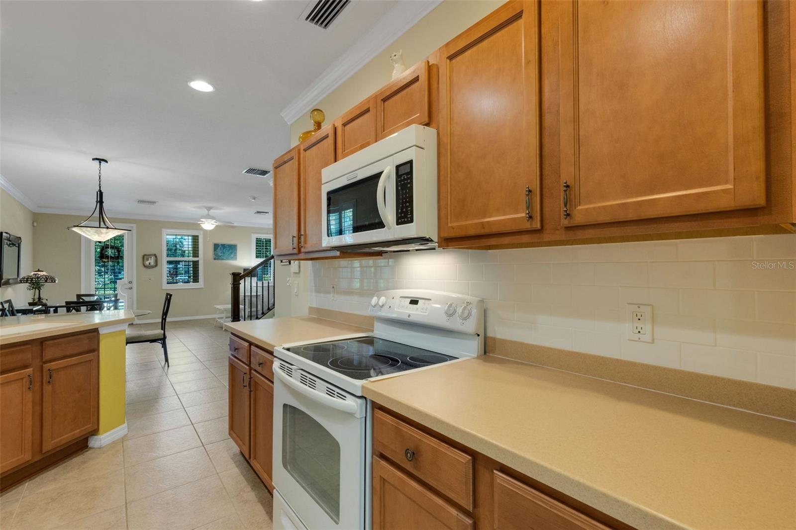 Image 18 of 35 For 3766 82nd Avenue Circle E 106