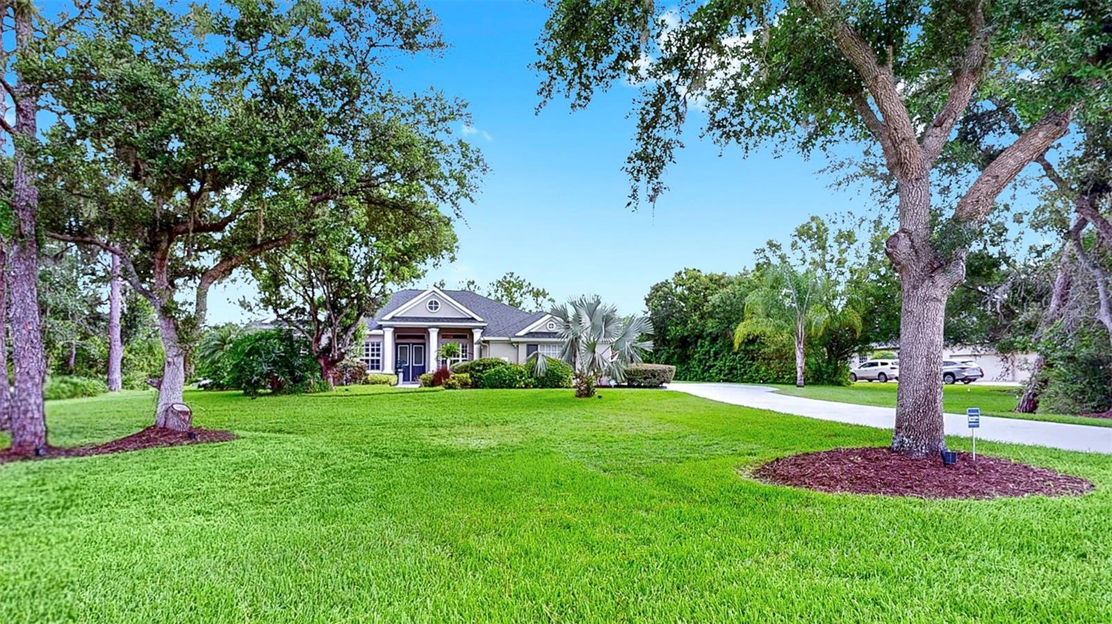 Image 19 of 63 For 21803 Deer Pointe Crossing