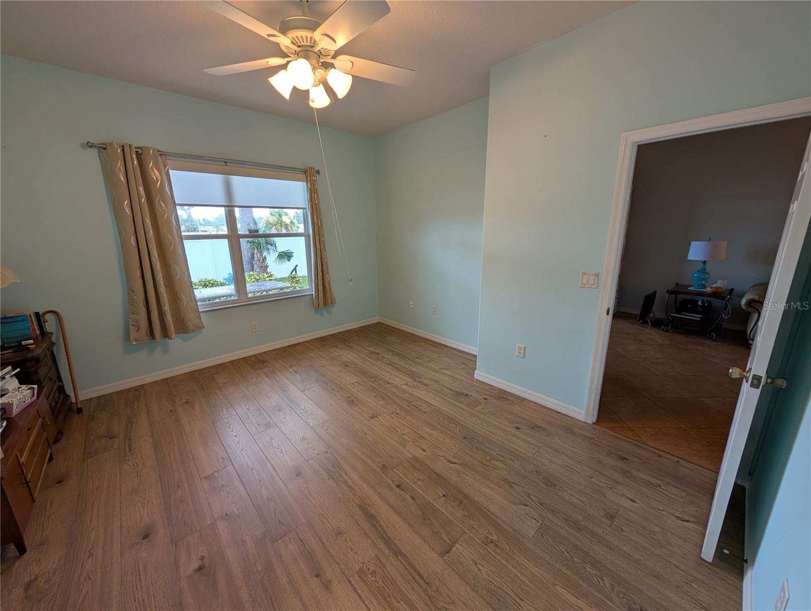 Image 11 of 20 For 2641 73rd Court W 124
