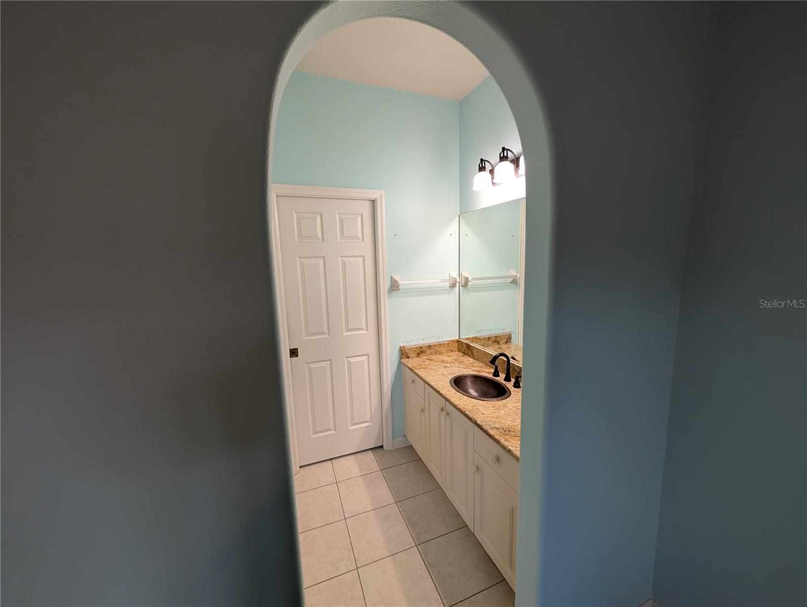 Image 12 of 20 For 2641 73rd Court W 124
