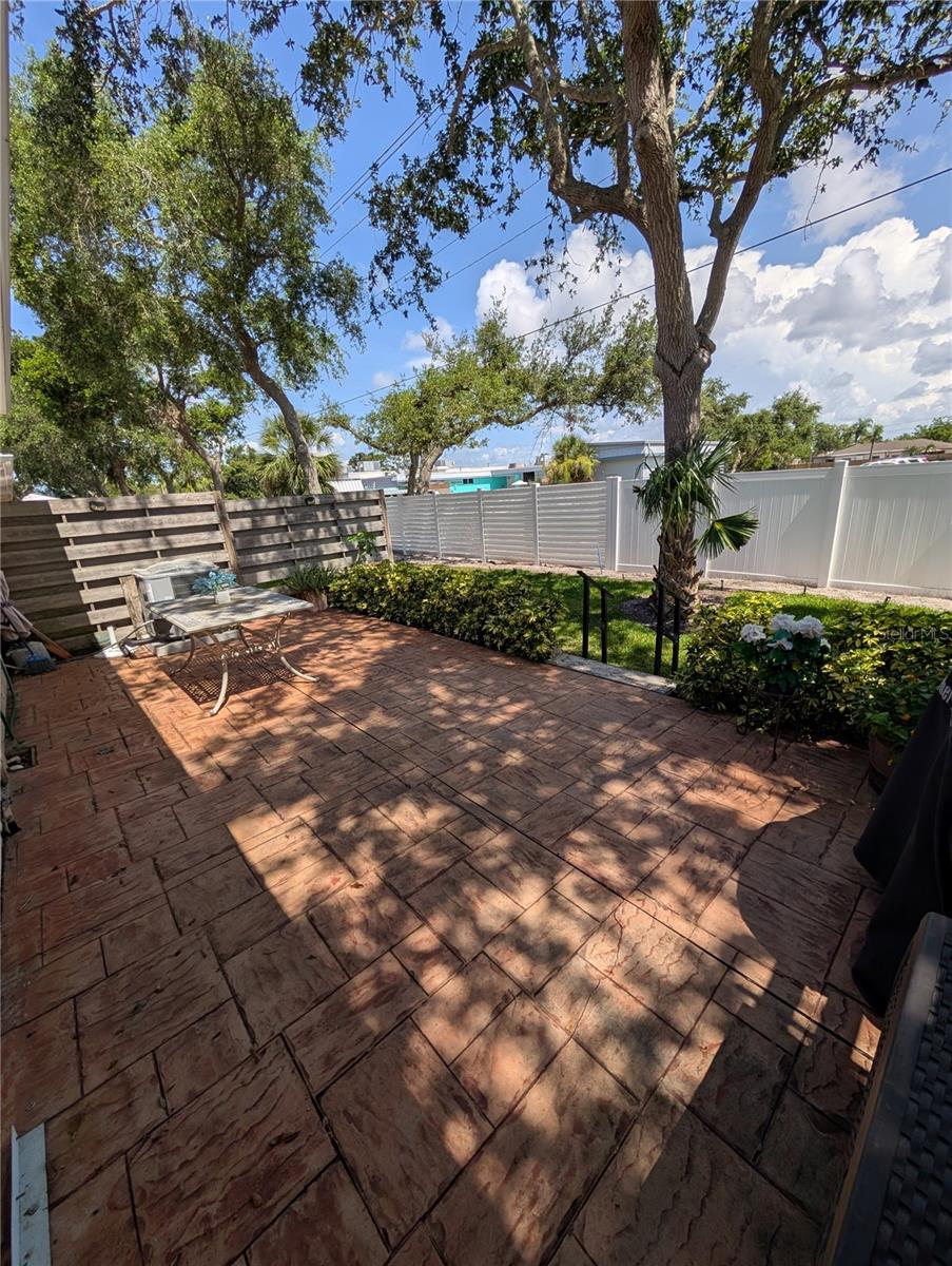 Image 18 of 20 For 2641 73rd Court W 124