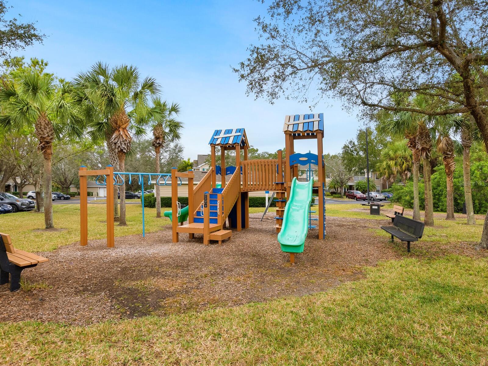 Image 33 of 36 For 7424 Vista Way 104