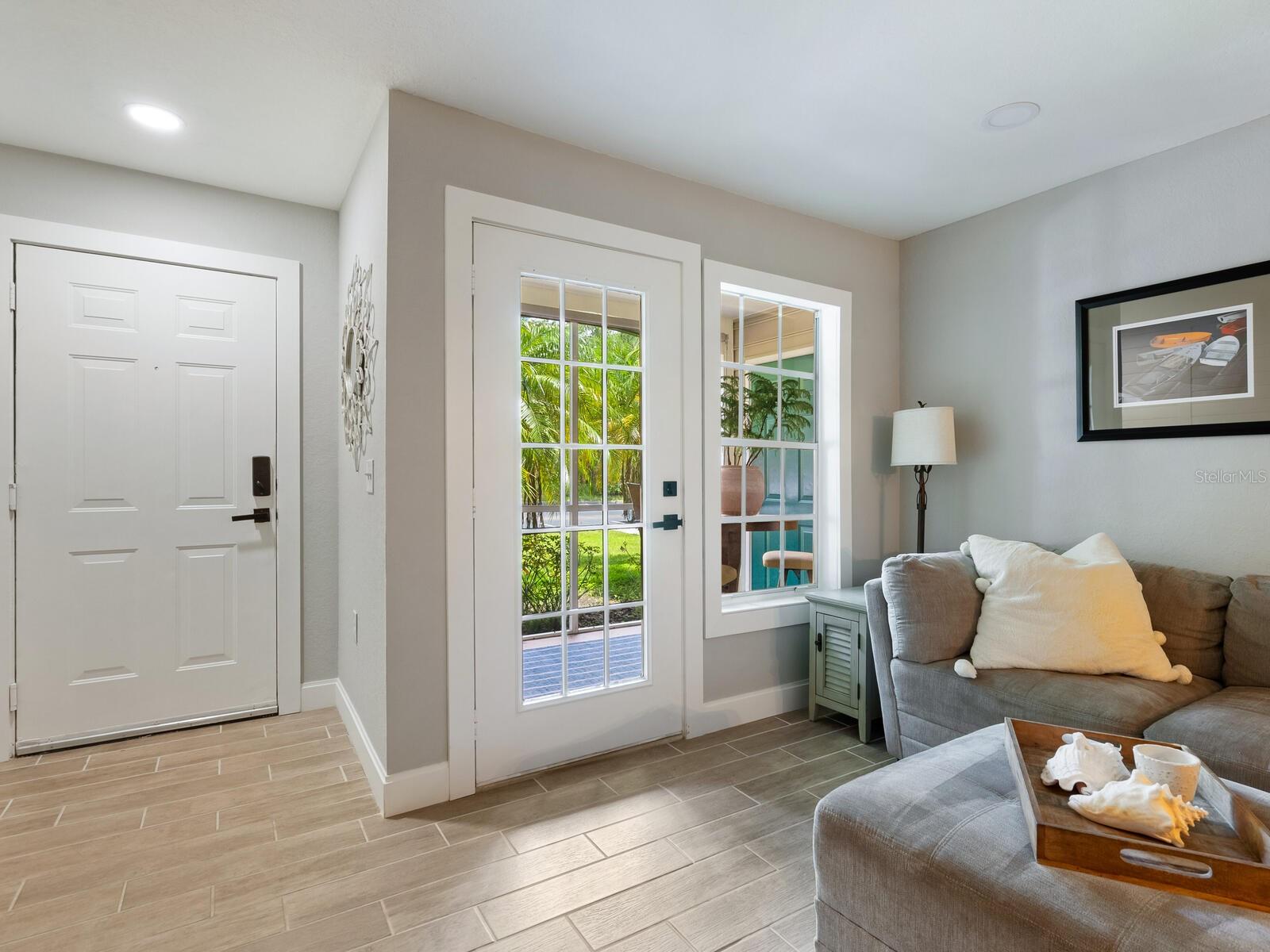 Image 7 of 36 For 7424 Vista Way 104